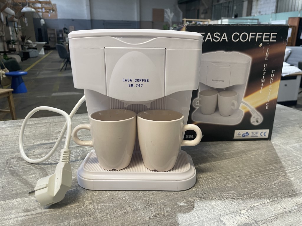 Easa Coffee Reise Kaffeemaschine SM 747 Tasse kompakt
