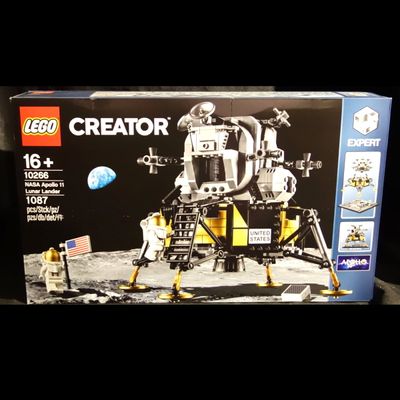 LEGO® Creator Expert 10266 - NASA Apollo 11 Mondlandefähre / NASA Apollo 11 Lunar Lander LEGO® Creator Expert 10266 - NASA Apollo 11 Mondlandefähre / NASA Apollo 11 Lunar Lander