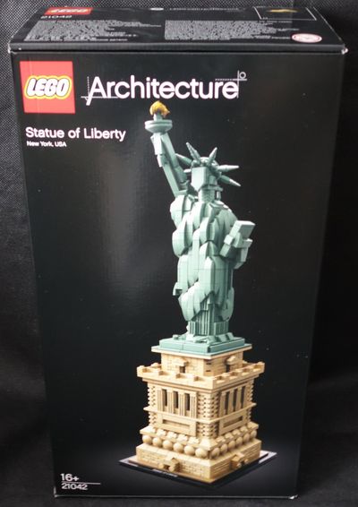 LEGO® Architecture 21042 - Freiheitsstatue / Statue of Liberty LEGO® Architecture 21042 - Freiheitsstatue / Statue of Liberty