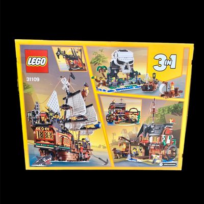 LEGO® Creator 3-in-1 31109 - Piratenschiff LEGO® Creator 3-in-1 31109 - Piratenschiff