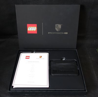 LEGO® 5006655 - VIP Porsche Welcome Pack LEGO® 5006655 - VIP Porsche Welcome Pack