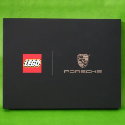 LEGO® 5006655 - VIP Porsche Welcome Pack LEGO® 5006655 - VIP Porsche Welcome Pack