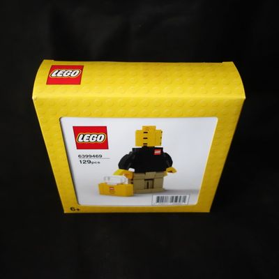 LEGO® 6399469 - LEGO® Bonn Shop-Eröffnung Mitarbeiter-Figur / Bonn Brand Store Opening Associate Figure LEGO® 6399469 - LEGO® Bonn Shop-Eröffnung Mitarbeiter-Figur / Bonn Brand Store Opening Associate Figure