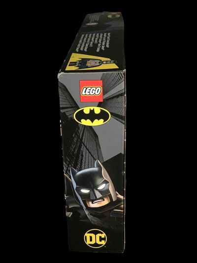 LEGO® DC Universe 76188 - Batman Classic TV Series Batmobile LEGO® DC Universe 76188 - Batman Classic TV Series Batmobile
