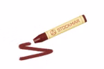 Ein STOCKMAR Wachsmalstifte Einzelstift in braun von Stockmar ruht auf einer weißen Fläche neben dessen Spitze eine braune verschnörkelte Linie gezeichnet ist. rotbraun