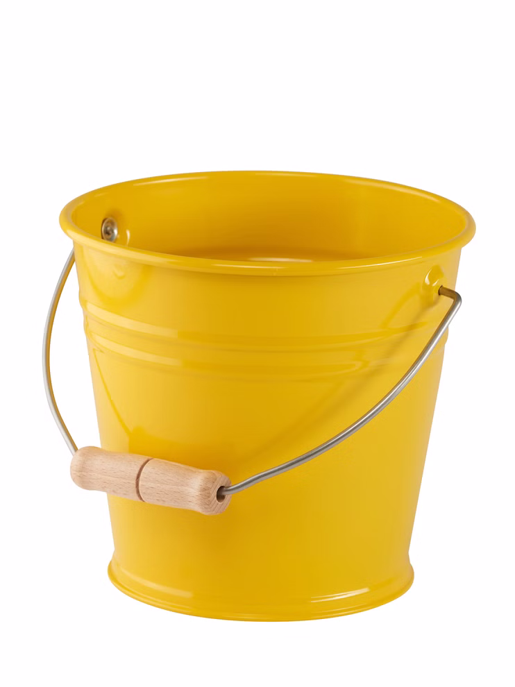 Secchio di metallo rosso, giallo, blu, verde giallo Secchio di metallo rosso, giallo, blu, verde giallo