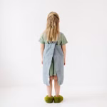 Grembiule per bambini con cinghie blu