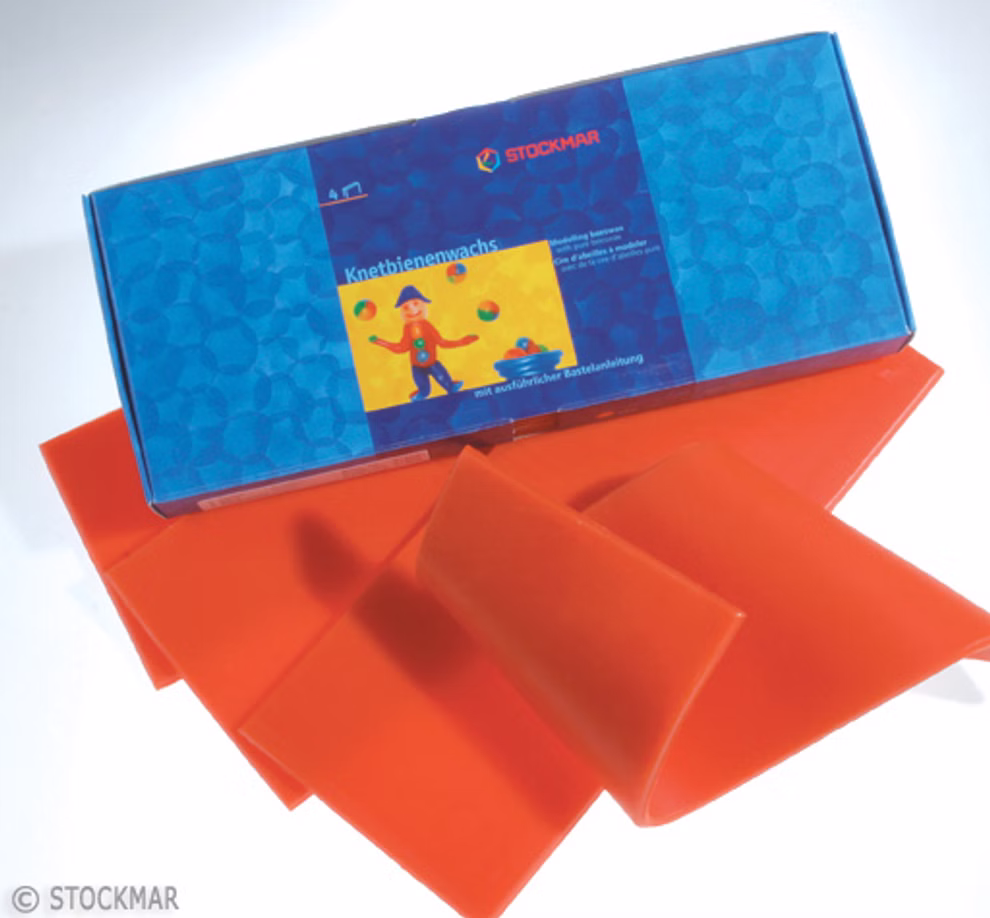 Cire d'abeille à modeler 4 tablettes, couleurs individuelles rouge carmin Cire d'abeille à modeler 4 tablettes, couleurs individuelles rouge carmin