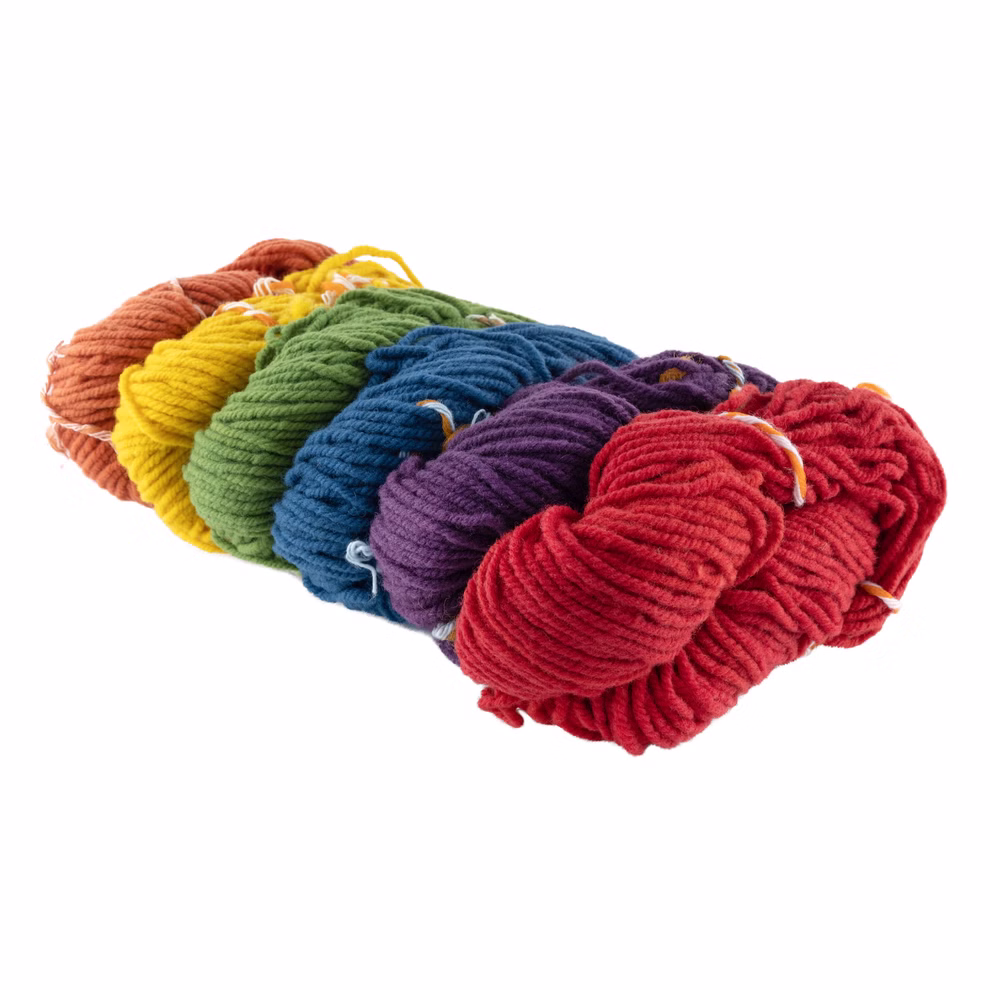 Knitting wool in bold colours Knitting wool in bold colours