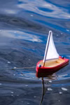 Voilier bleu