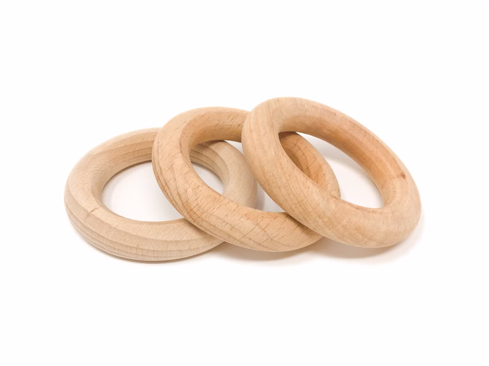 Jouet en bois Grapat 3 anneaux, petit Jouet en bois Grapat 3 anneaux, petit