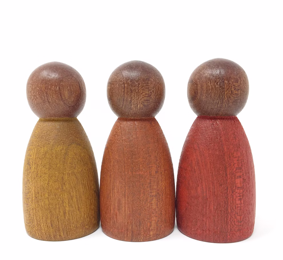 Giocattolo in legno per bambini, colori caldi Giocattolo in legno per bambini, colori caldi