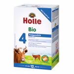 Holle Bio-Folgemilch 4 ab dem 12. Monat_21158 Eine Schachtel Holle Bio-Folgemilch 4 ab dem 12. Monat für Babys ab 12 Monaten mit überwiegend weißer Verpackung mit blauen und grünen Akzenten einer Kuh auf einem Feld und Nährwertangaben auf der Vorderseite.