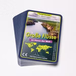 Quartett Große Flüsse 32 Flüsse der Welt von Wendelins Kartenspiele ist ein Spiel mit Flusslandschaften einer Weltkarte und Informationen zu 32 Flüssen weltweit. Die meist dunkelblaue Verpackung zeigt gelben und weißen Text.