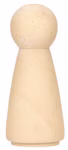SUNNYSUE Holzfiguren mit schrägem Körper 5er Set_23323 Eine schlichte unbemalte Holzspielfigur aus dem SUNNYSUE Holzfiguren mit schrägem Körper 5er Set steht aufrecht vor weißem Hintergrund und hat eine einfache Bauernform mit rundem Kopf und spitz zulaufendem Körper.