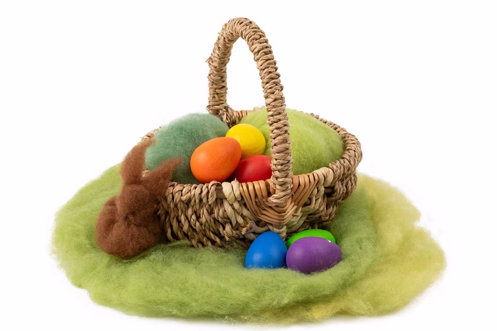 Easter grass from organic wool Easter grass from organic wool