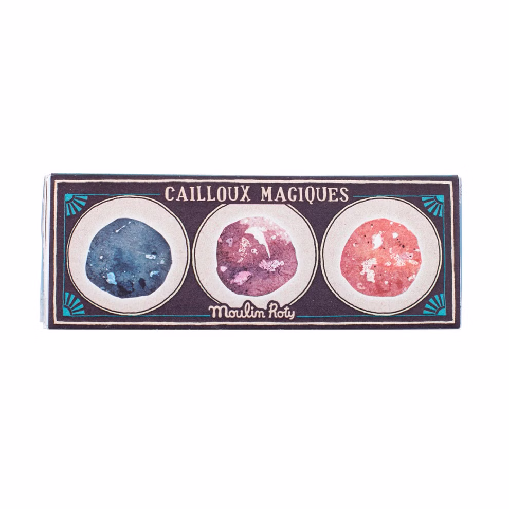 Bouncy balls, magic pebbles
Bouncy balls, magic pebbles