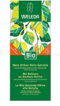 Die grün-weiße Schachtel des Weleda Birken Aktiv-Getränks von Weleda ist mit Birkenblatt-Illustrationen und Naturkosmetik-Informationen auf Deutsch Französisch und Italienisch versehen wobei Bio und Ohne Zuckerzusatz auf der Vorderseite hervorgehoben sind.