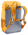 Deuter Deuter Waldfuchs Rucksack amber-maple Voumen 10 l_33322 Der Deuter Waldfuchs Rucksack (amber-maple 10l) hat grau gepolsterte Rücken- und Schultergurte Seitentaschen und verstellbare Brust- und Schultergurte. Abgebildet von hinten in einem leichten Winkel.