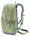 Deuter Deuter Schulrucksack Cotogy grove ripple-grove_33558 Der Deuter Schulrucksack Cotogy grove ripple-grove ist ein grüner Rucksack mit mehreren Reißverschlussfächern einer elastischen Seitentasche gepolsterten Mesh-Schultergurten und einem geometrischen Frontmuster.