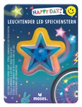 moses. Verlag Leuchtender Speichenstern LED _33680 Bunte Verpackung für den Leuchtender Speichenstern LED vom moses. Verlag mit einem gelben und blauen Stern Sternen und Punkten im Hintergrund einem Fahrradrad und dem Text "LEUCHTENDER LED SPEICHENSTERN".