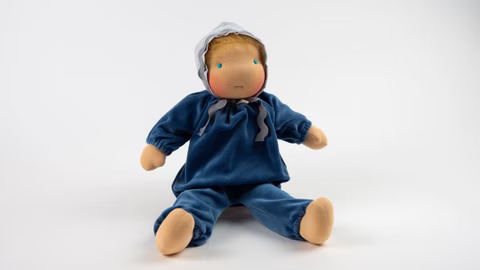 Bambola per bambini in stile Waldorf