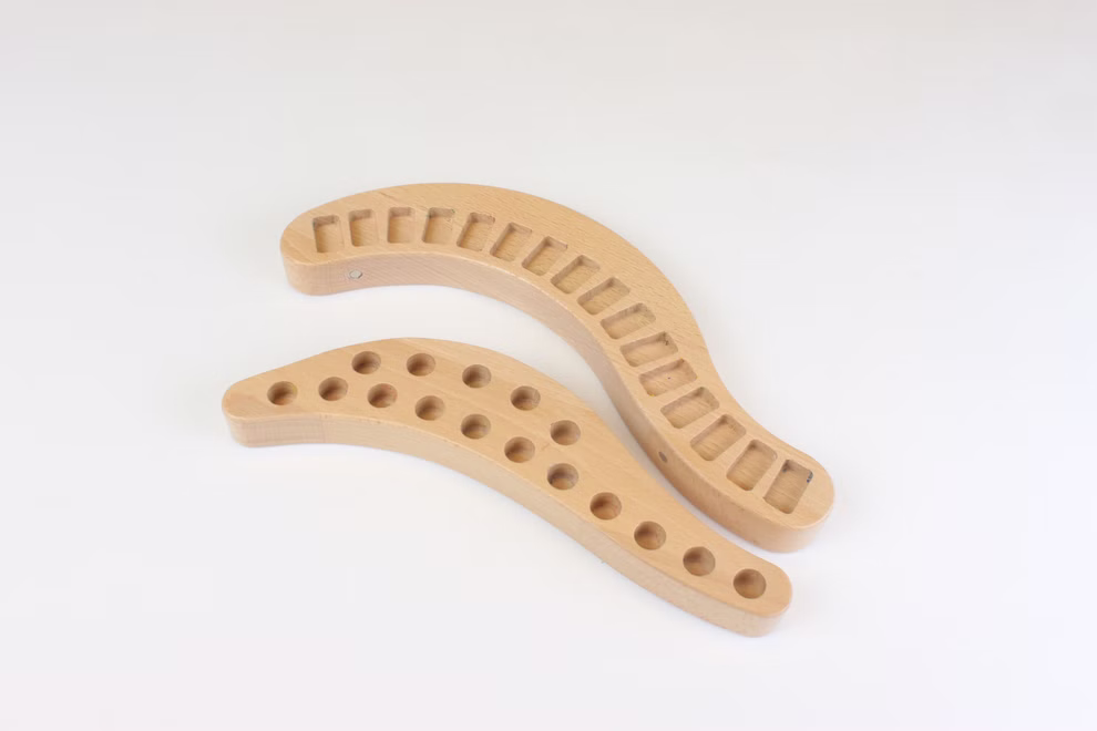 Holzhalter für Wachsmalstifte und -blöcke Holzhalter für Wachsmalstifte und -blöcke