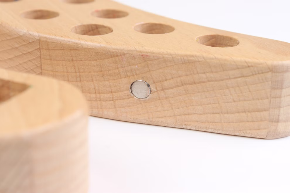 Holzhalter für Wachsmalstifte und -blöcke Holzhalter für Wachsmalstifte und -blöcke