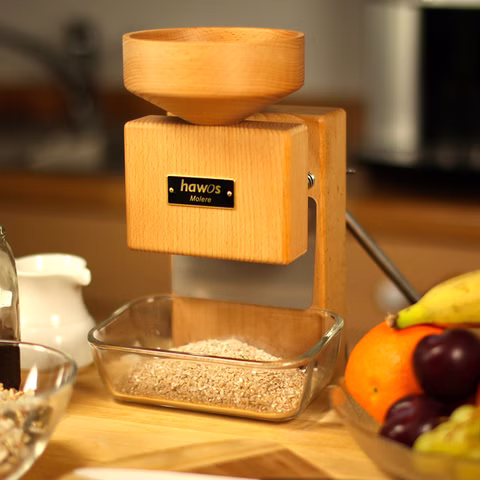 Hand grain mill