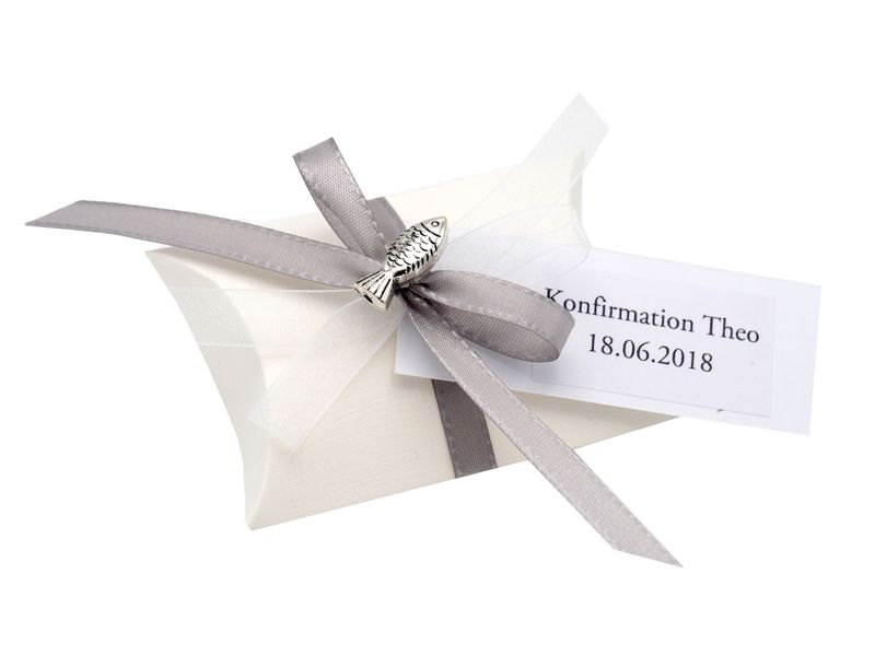 10x Gastgeschenk Fisch mit Namen Bedruckt Grau Weiß Personalisiert Taufe Kommunion Konfirmation