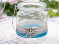 Windlicht mit Henkel Weihnachten Teelichtglas Deko Schneeflocke Eisblau Silber Tischdeko Advent Winter 3