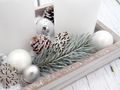 Adventsgesteck Weihnachten Weihnachtsdeko Tablett Weiß Hirsch Silber Streudeko Tischdeko Deko 2