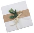 Geldgeschenk Verpackung Personalisiertes Geschenk Hochzeit Herz Weiß Eukalyptus Kranz 5