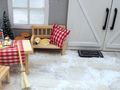 Wichteltür Wichtel Zubehör Holzbank Kissen Hund Weihnachtsdeko Puppenhaus Miniatur Set  5