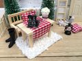 Miniatur Kissen Kariert Deko für Mini Holzbank oder Stuhl Puppenhaus  4