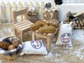 Wichtel Zubehör Möbel Miniatur Tisch und Stuhl Holz 4,5 x 4 x 3,5 cm - 2-teilig  3