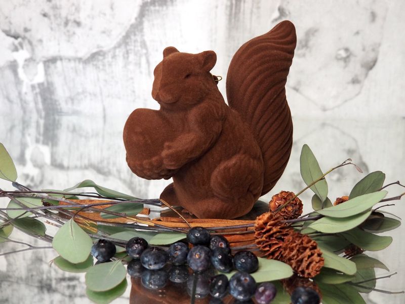 Eichhörnchen Dunkelbraun Herbst Tischdeko Weihnachten Hängedeko 16 cm