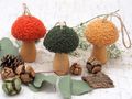 Deko Pilze aus Holz in verschiedenen Farben für eine herbstliche Atmosphäre in Ihr Zuhause 2