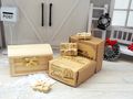 Wichteltür Miniatur Kartons Pakete Holztruhe Päckche und Briefe Puppenhaus  4