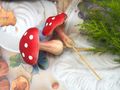 Deko Fliegenpilz aus Schaumstoff mit Stecker für Blumentopf Adventskranz Herbstkranz 5