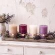 4 Adventskerzen in Beige Beere Flieder Creme – Deko Stumpenkerzen für Weihnachten, Kerzen mit Stern, Brenndauer ± 27h 2
