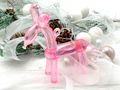 Die schillernde Ballon-Giraffe in Rosa-Pink bringt den Jahrmarkt-Flair direkt an Weihnachtsbaum, Geburtstagstisch oder Adventskranz 2