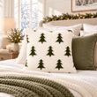 Weihnachtskissen Weiß mit Tannenbäumen als Geschenkidee für Weihnachten 3
