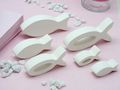 Kommunion Deko Mädchen Rosa SET mit Regenbogen Servietten Holzfische und Windlichtern 3
