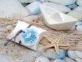 Anhänger Geschenkanhänger „Schön, dass du da bist!“ mit Papierboot Motiv 4