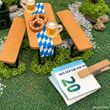 Geldgeschenk Oktoberfest – Handgefertigte Geschenkbox mit Miniatur Biergarten 18x14cm 4
