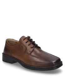 The half shoe made of smooth brown leather features a classic lacing. The robust black sole complements the timeless design making it ideal for formal occasions.