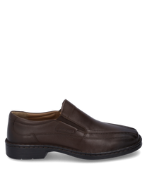 The slipper is made of brown leather and features an elastic rubber band for easy on and off. The sturdy sole provides additional comfort and support.