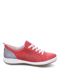 Sneaker rossi con lacci bianchi e zona del tallone argentata. La tomaia presenta un motivo decorativo a forma di fiore sul lato che conferisce alla scarpa un tocco di moda.