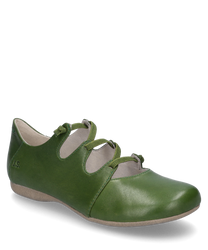 Der Halbschuh in der Farbe India ist aus glattem grünem Leder gefertigt und besitzt einen bequemen Gummizugverschluss. Das Design ist schlicht und elegant mit einer dezenten Logo-Prägung auf der Ferse.